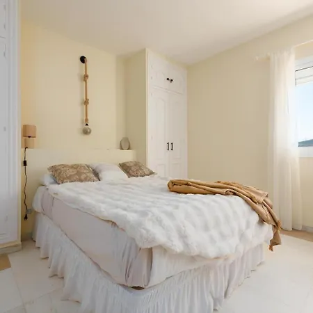 Superb Private Pool Golf Seaview Villa Estepona