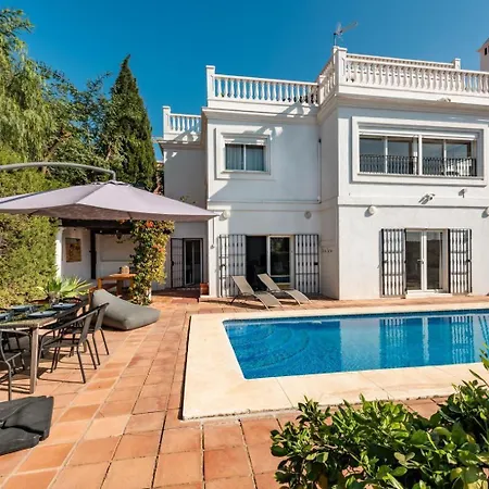 Superb Private Pool Golf Seaview Estepona